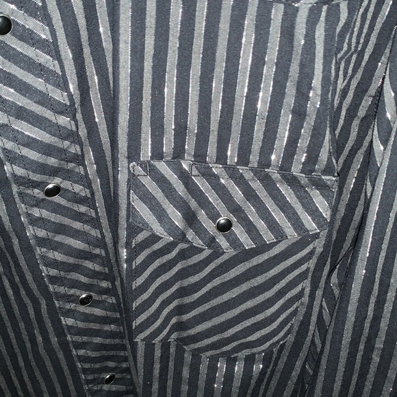 EUC Wrangler size 3X snap front western shirt black - Picture 2 of 4